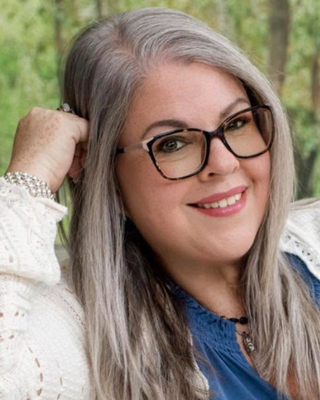 Kimberly Carew, LMHC, therapist at Authentic Well-Being in St. Petersburg, FL